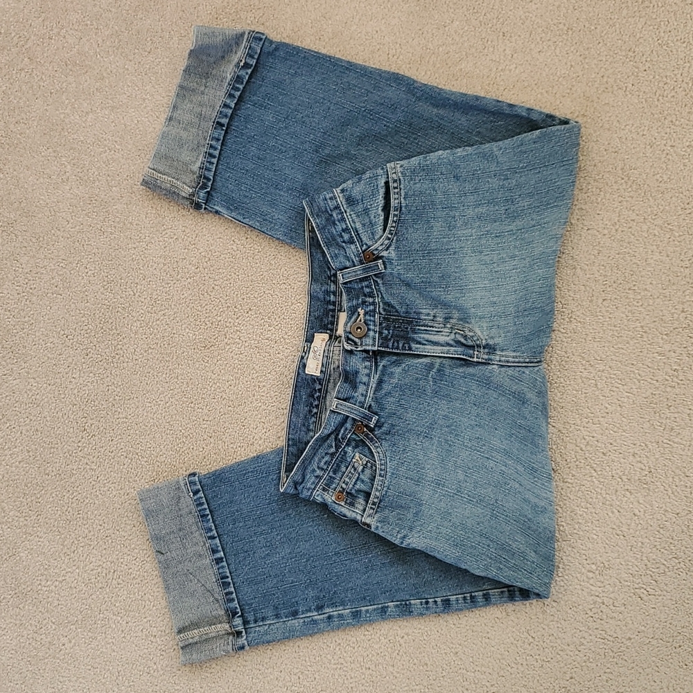 SO * Capri high rise jeans